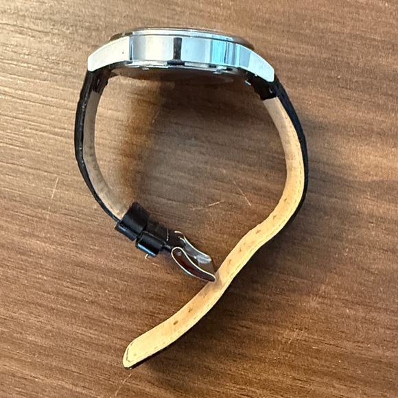 Hugo Boss Mens Watch - Picture 5 of 6